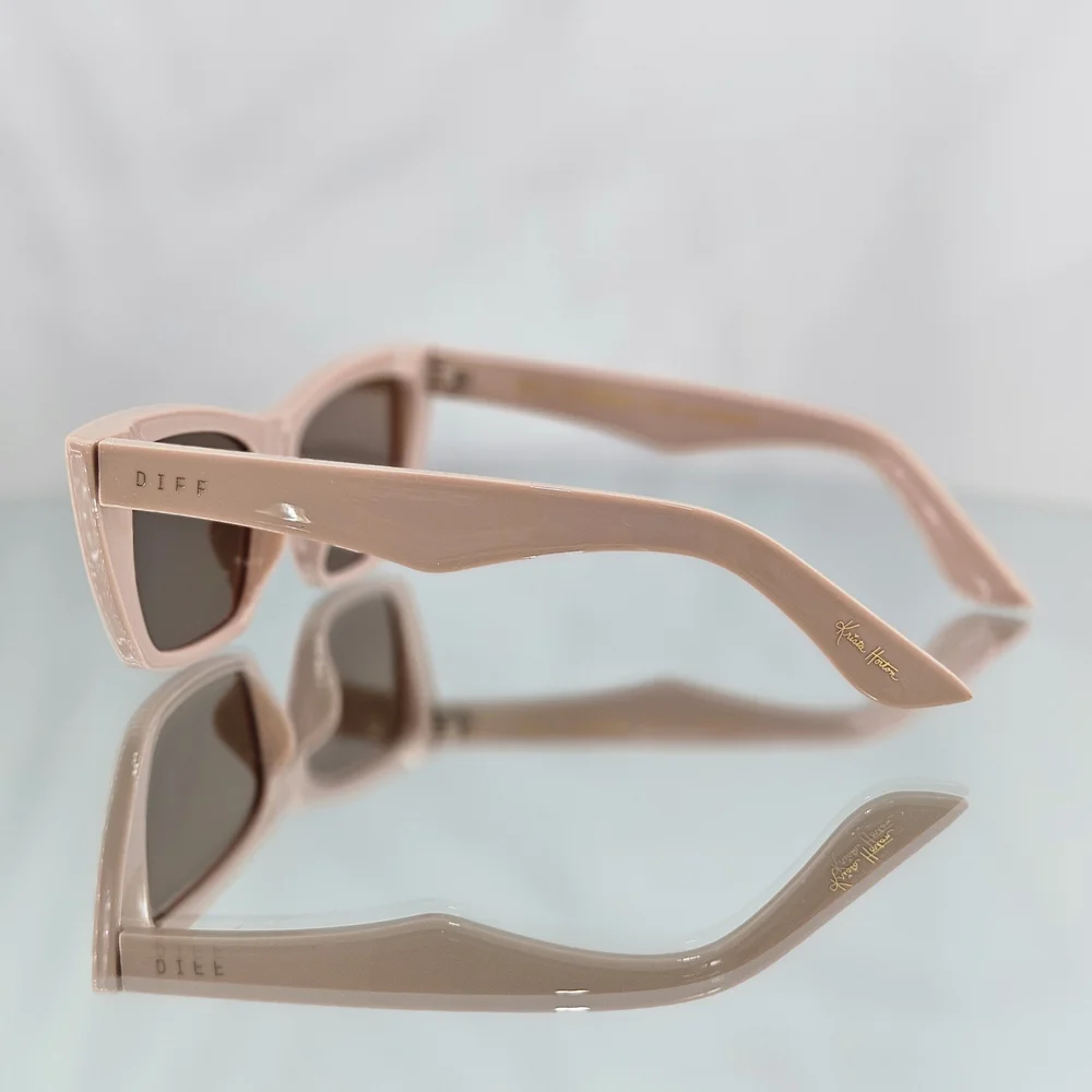 DIFF x Krista Horton Sunglasses The Kolly Light Taupe Brown Polarized Retro Gift